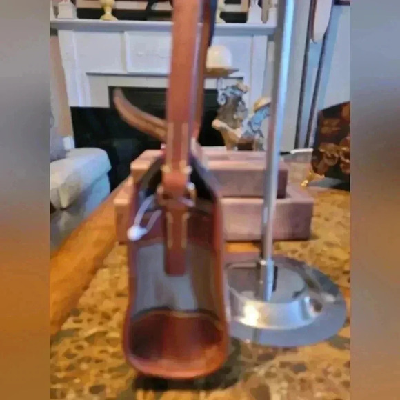 Dooney & Bourke shoulder bag - Picture 5 of 12